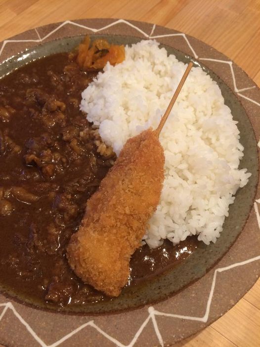 カレー20食限定です。