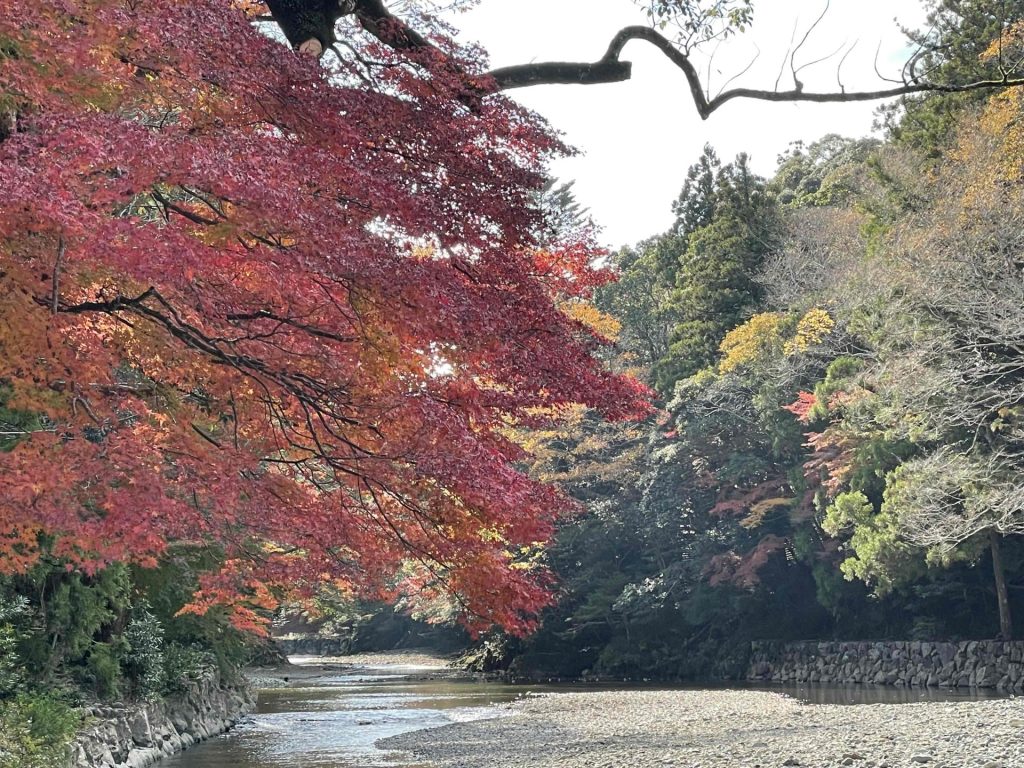 伊勢神宮内宮御手洗場