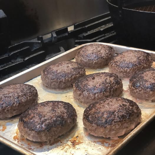 ハンバーグいっぱい。